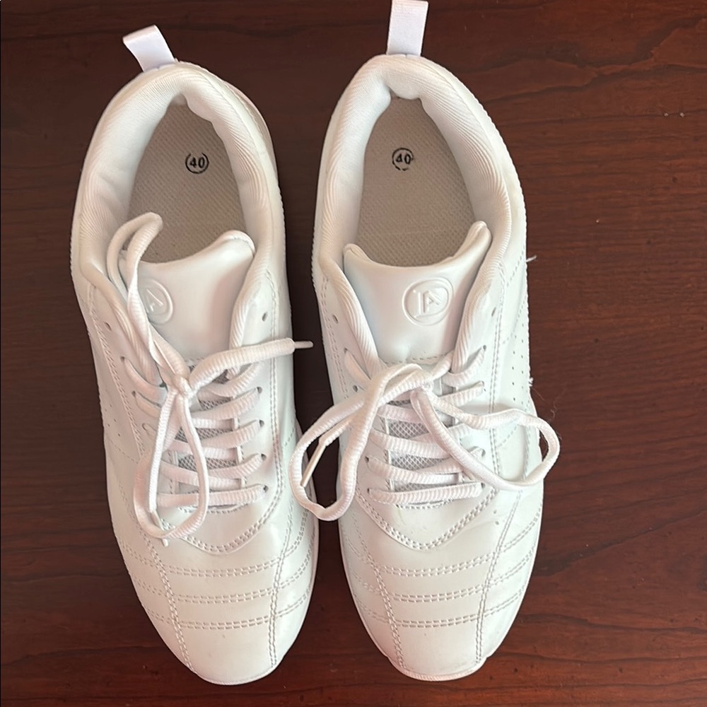 Women’s White Cheerleader/Athletic Sneakers